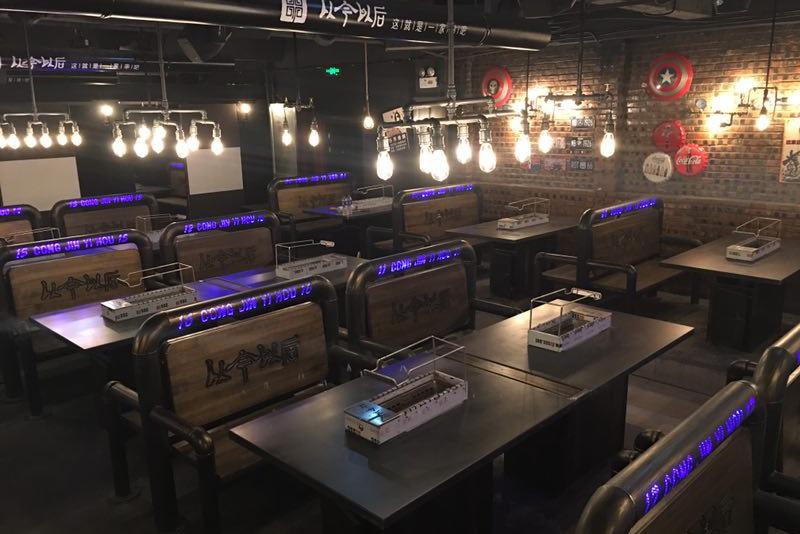 自動燒烤機(jī),自動烤串機(jī),自動電烤爐,自動燒烤爐,自動燒烤設(shè)備